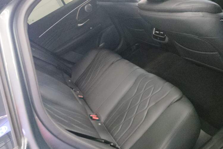 Used Chery Arrizo 8 PRO 2025 Pro 1.6T Luxury Model Left Rear Seat
