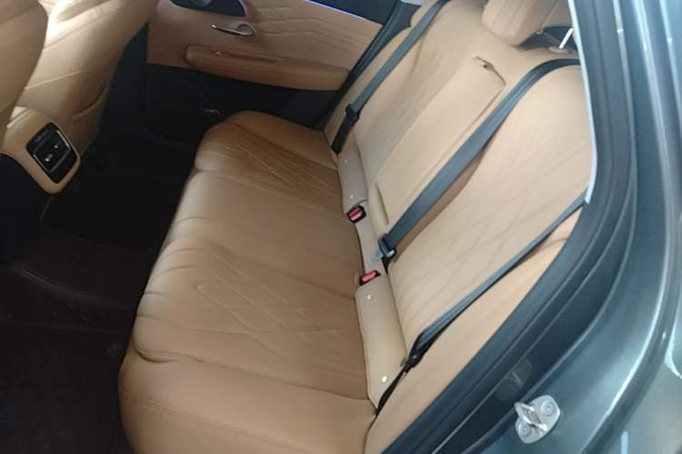 Used Chery Arrizo 8 PRO 2025 Pro 1.6T Comfort Version Left Rear Seat