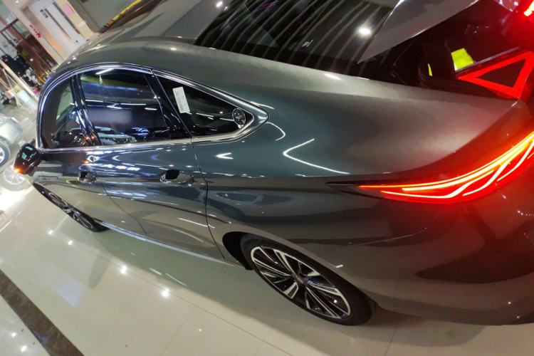 Used Chery Arrizo 8 PRO 2025 Pro 1.6T Luxury Model+ Left Side