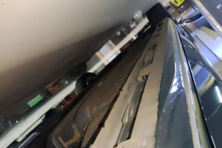 Used Chery Arrizo 8 PRO 2025 Pro 1.6T Luxury Model+ Left Side Sill