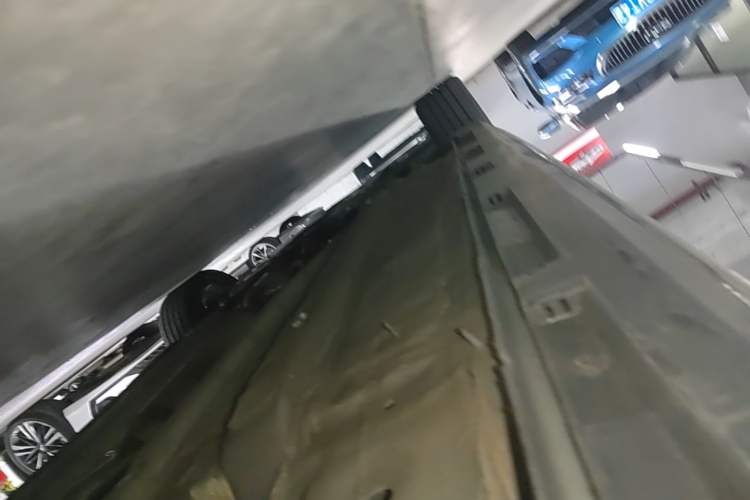 Used Chery Arrizo 8 PRO 2025 Pro 1.6T Luxury Model+ Left Side Sill