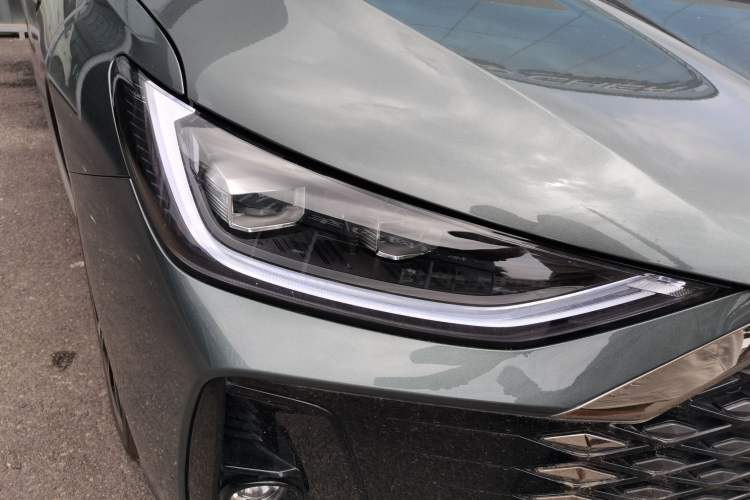 Used Chery Arrizo 8 PRO 2025 Pro 1.6T Luxury Model+ Right Front Headlight