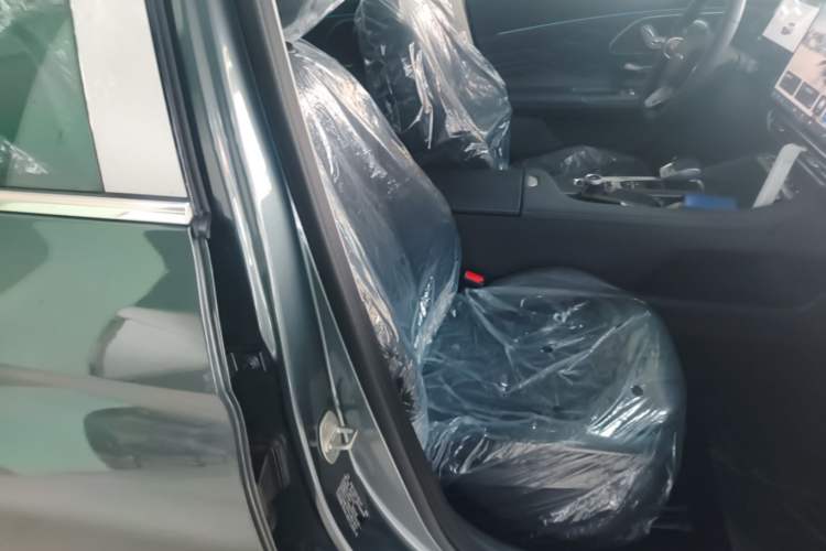 Used Chery Arrizo 8 PRO 2025 Pro 1.6T Comfort Version Right Front Seat