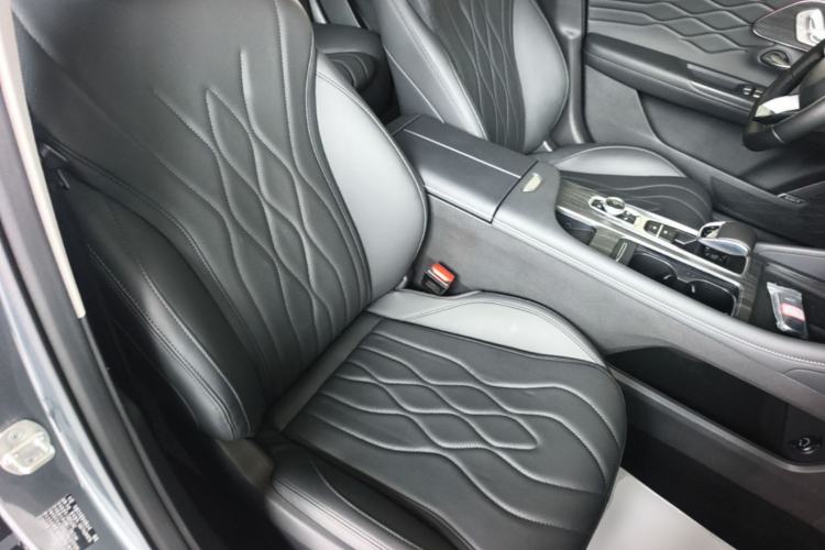 Used Chery Arrizo 8 PRO 2025 Pro 1.6T Luxury Model+ Right Front Seat