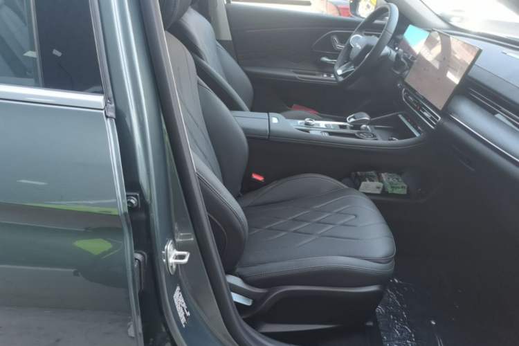 Used Chery Arrizo 8 PRO 2025 Pro 1.6T Standard Model Right Front Seat