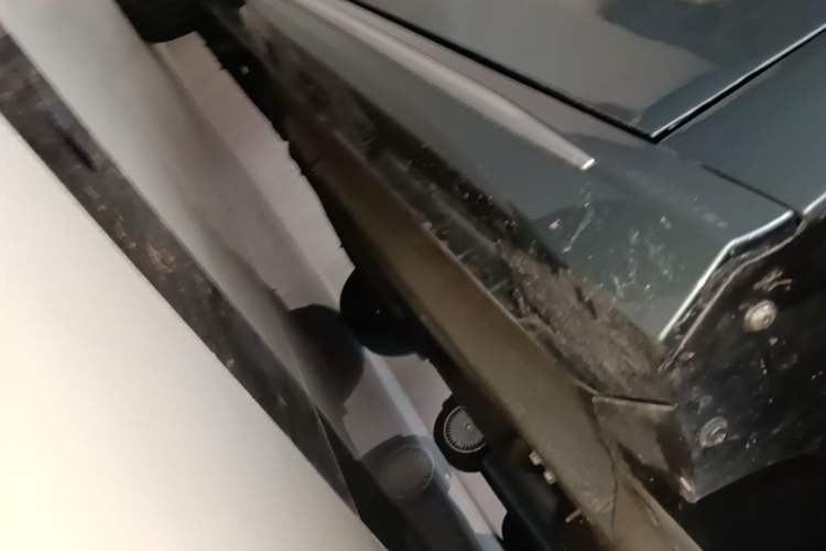 Used Chery Arrizo 8 PRO 2025 Pro 1.6T Luxury Model+ Right Side Sill