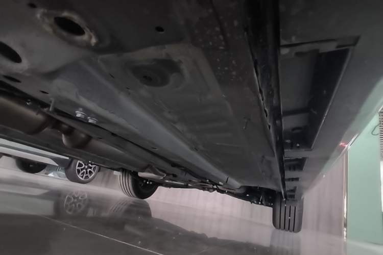 Used Chery Arrizo 8 PRO 2025 Pro 1.6T Comfort Version Right Side Sill