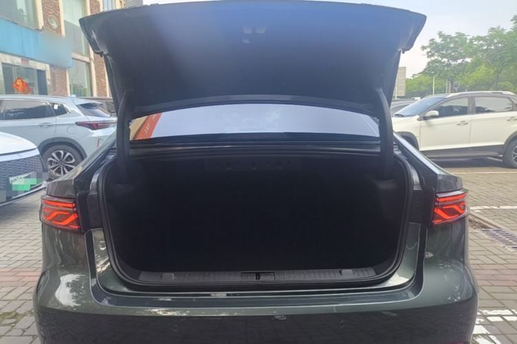 Used Chery Arrizo 8 PRO 2025 Pro 1.6T Luxury Model+ Trunk
