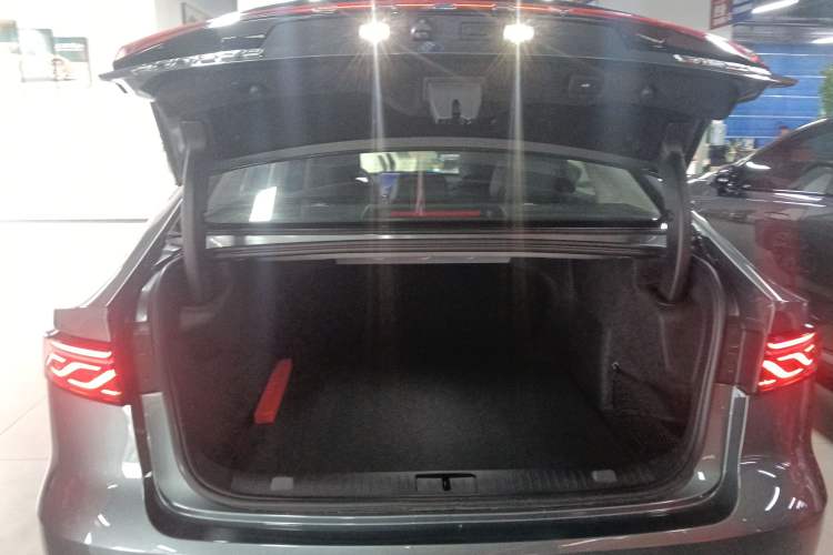 Used Chery Arrizo 8 PRO 2025 Pro 1.6T Luxury Model+ Trunk