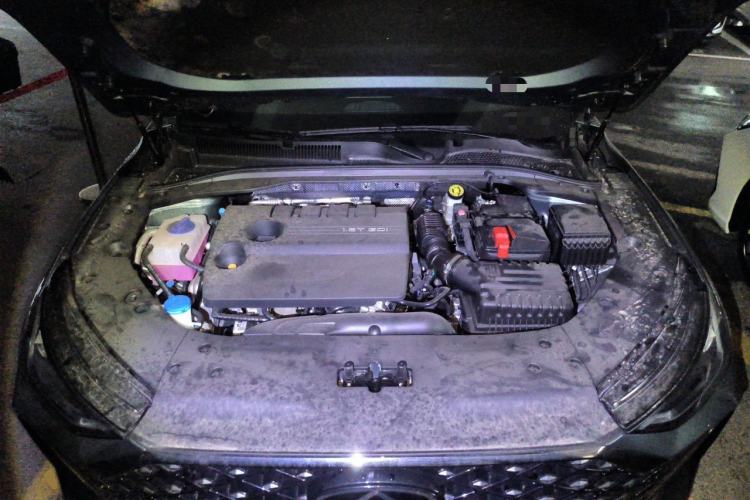 Used Chery Arrizo 8 PRO 2025 Pro 1.6T Standard Model Engine Bay