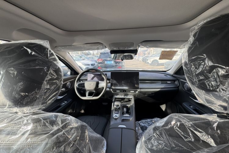 Used Chery Arrizo 8 PRO 2025 Pro 1.6T Luxury Model Interior 1