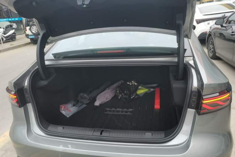 Used Chery Arrizo 8 PRO 2025 Pro 1.6T Luxury Model+ Trunk