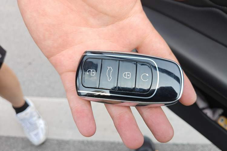 Used Chery Arrizo 8 PRO 2025 Pro 1.6T Luxury Model+ Vehicle Key