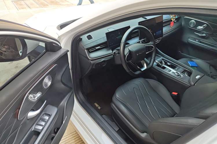 Used Chery Arrizo 8 PRO 2025 Pro 1.6T Comfort Version Driver Seat