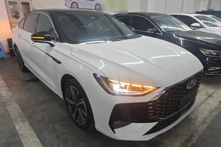 Used Chery Arrizo 8 PRO 2025 Pro 1.6T Luxury Model Front Right 45 Deg