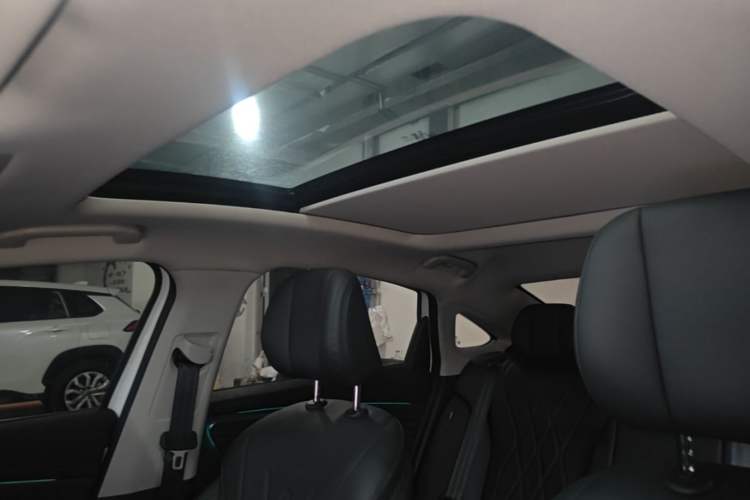 Used Chery Arrizo 8 PRO 2025 Pro 1.6T Luxury Model Headliner