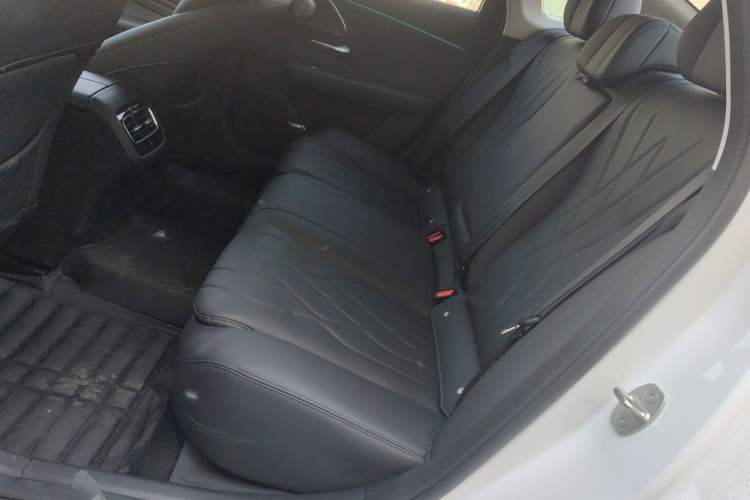 Used Chery Arrizo 8 PRO 2025 Model Pro 2.0T Luxury Version Interior 4