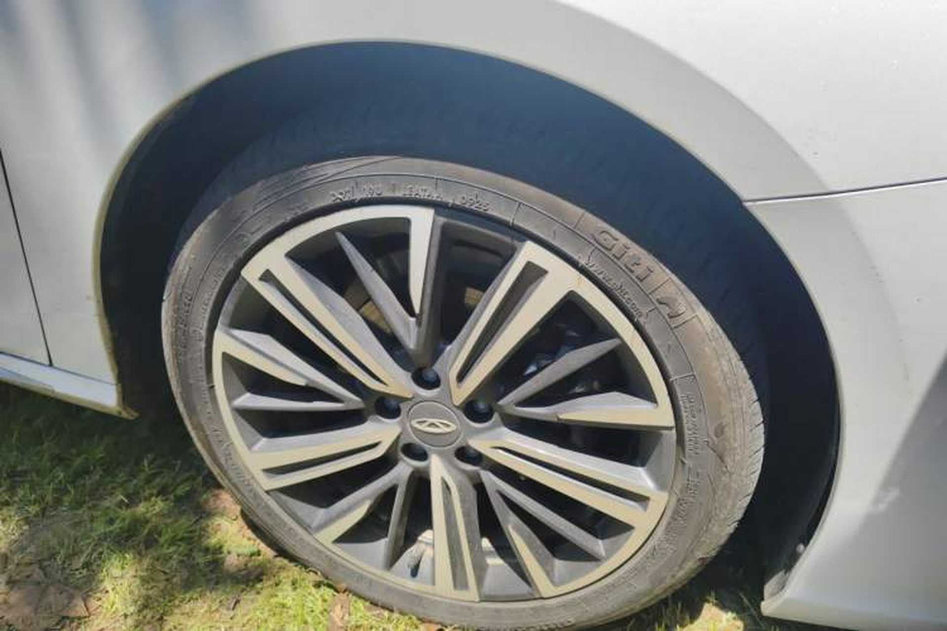 Used Chery Arrizo 8 PRO 2025 Pro 1.6T Luxury Model+ Right Front Wheel Hub