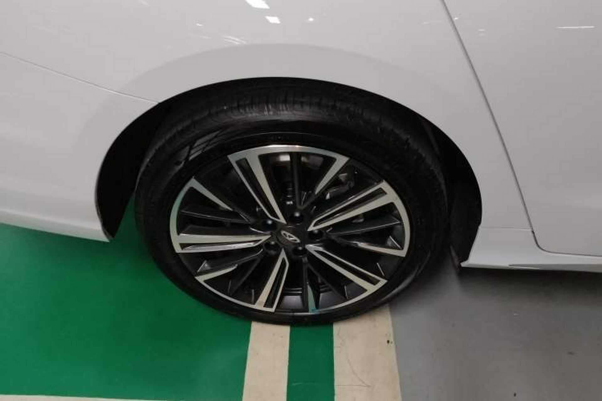 Used Chery Arrizo 8 PRO 2025 Pro 1.6T Comfort Version Right Rear Wheel Hub