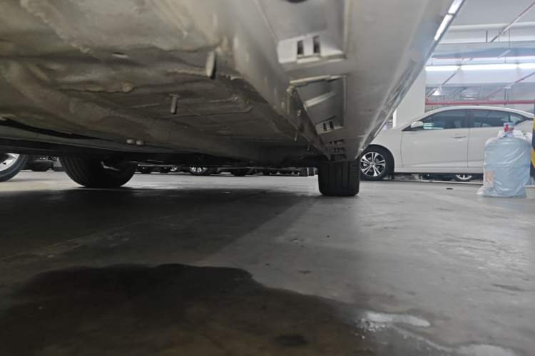 Used Chery Arrizo 8 PRO 2025 Pro 1.6T Luxury Model Right Side Sill