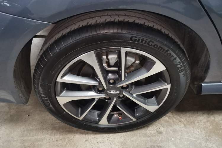 Used Chery Arrizo GX 2019 1.5T Manual New Color Version China V Standard Right Rear Wheel Hub