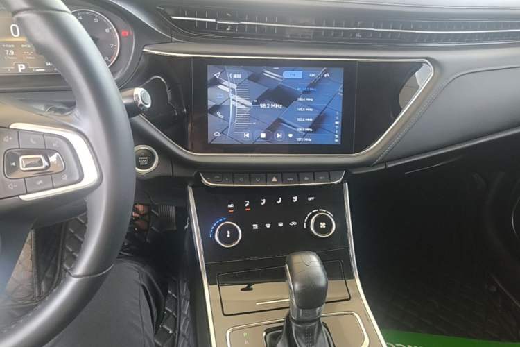 Used Chery Arrizo GX 2018 1.5T CVT Color Version China V Standard Audio And AC Panel