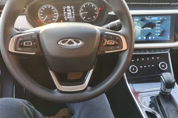 Used Chery Arrizo GX 2018 1.5T CVT Dynamic Color Version China V Standard Center Console
