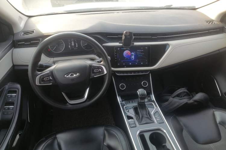 Used Chery Arrizo GX 2018 1.5T CVT Dynamic Color Version China V Standard Center Console
