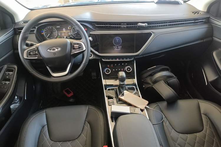 Used Chery Arrizo GX 2018 1.5T CVT Color Version China V Standard Center Console