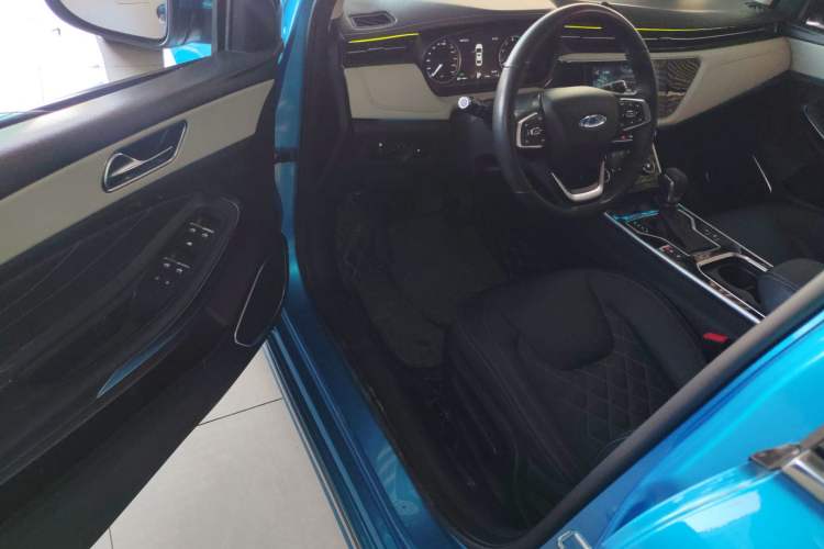 Used Chery Arrizo GX 2018 1.5T CVT Color Version China V Standard Driver Seat