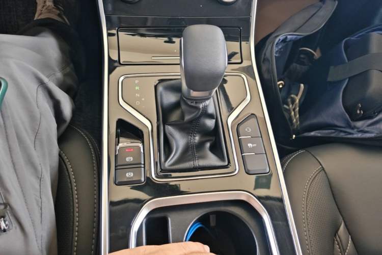 Used Chery Arrizo GX 2018 1.5T CVT Color Version China V Standard Gear Lever