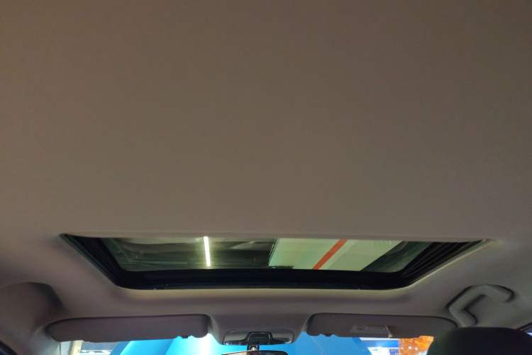 Used Chery Arrizo GX 2018 1.5T CVT Color Version China V Standard Headliner