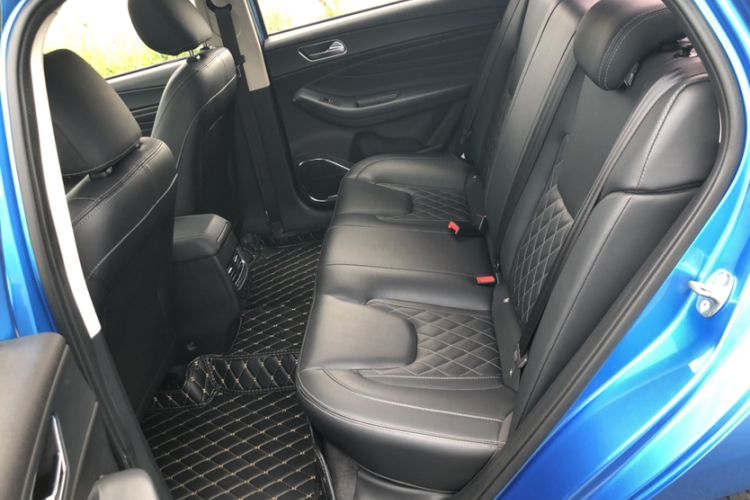 Used Chery Arrizo GX 2018 1.5T CVT Color Version China V Standard Interior 5