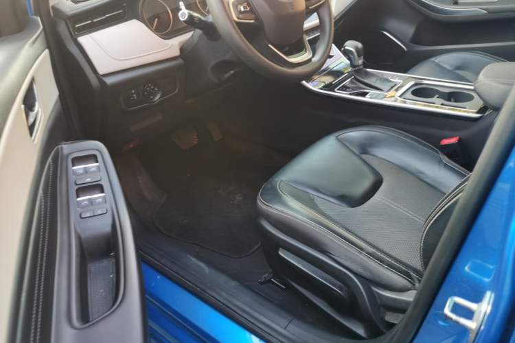 Used Chery Arrizo GX 2018 1.5T CVT Dynamic Color Version China V Standard Left Front Seat