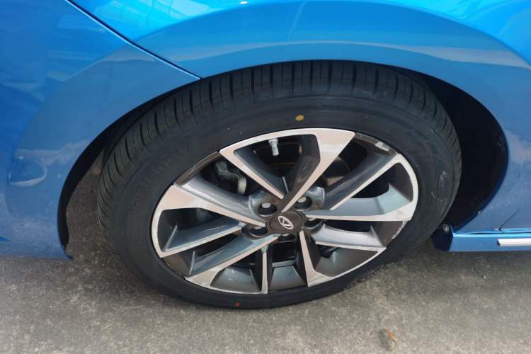 Used Chery Arrizo GX 2018 1.5T CVT Color Version China V Standard Left Front Wheel Hub