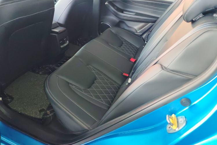 Used Chery Arrizo GX 2018 1.5T CVT Color Version China V Standard Left Rear Seat