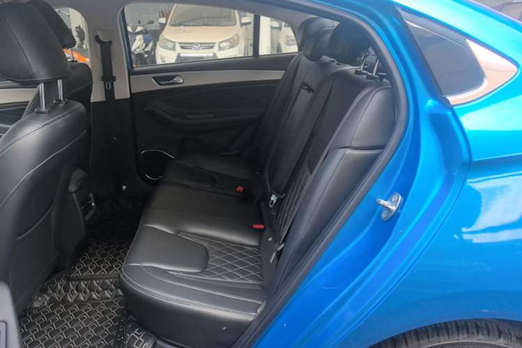 Used Chery Arrizo GX 2018 1.5T CVT Smart Color Edition China V Standard Left Rear Seat