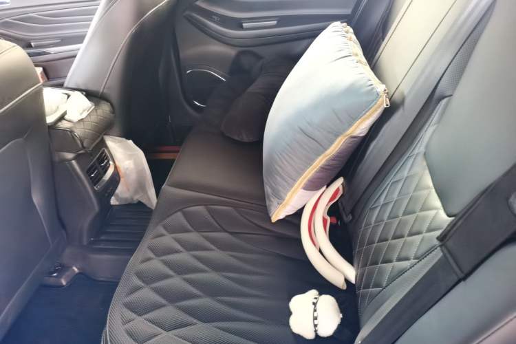 Used Chery Arrizo GX 2018 1.5T CVT Color Version China V Standard Left Rear Seat