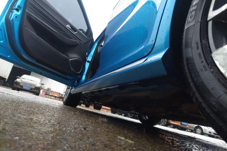 Used Chery Arrizo GX 2018 1.5T CVT Color Version China V Standard Left Side Sill