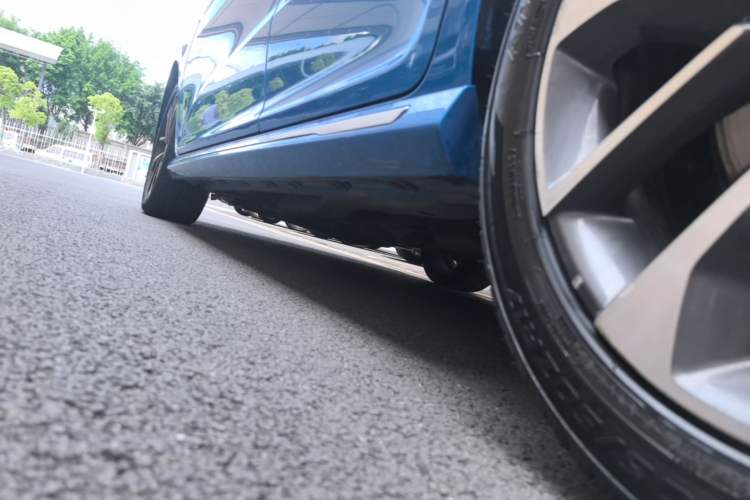 Used Chery Arrizo GX 2018 1.5T CVT Smart Color Edition China V Standard Left Side Sill