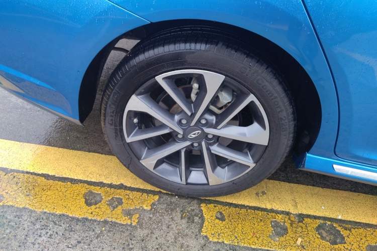 Used Chery Arrizo GX 2018 1.5T CVT Color Version China V Standard Right Rear Wheel Hub