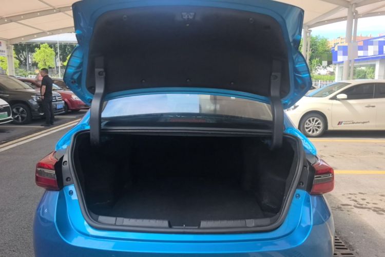 Used Chery Arrizo GX 2018 1.5T CVT Smart Color Edition China V Standard Trunk