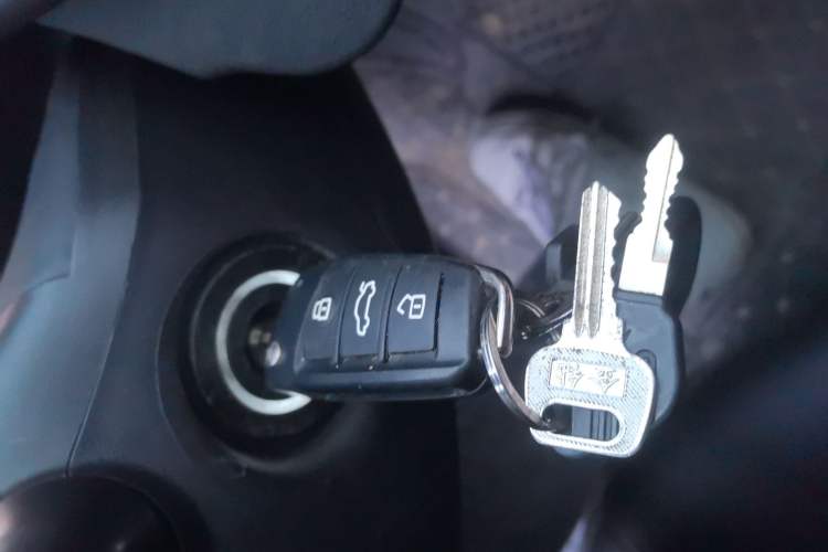 Used Chery Arrizo GX 2018 1.5T CVT Dynamic Color Version China V Standard Vehicle Key