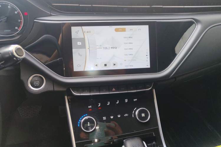 Used Chery Arrizo GX 2018 1.5T CVT Smart Color Edition China V Standard Audio And AC Panel