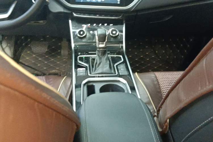 Used Chery Arrizo GX 2018 1.5T CVT Dynamic Color Version China V Standard Gear Lever
