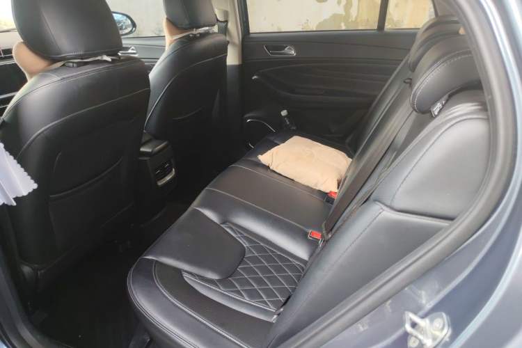 Used Chery Arrizo GX 2018 1.5T CVT Smart Color Edition China V Standard Left Rear Seat