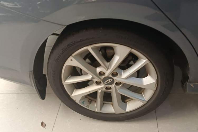 Used Chery Arrizo GX 2018 1.5T CVT Dynamic Color Version China V Standard Right Rear Wheel Hub