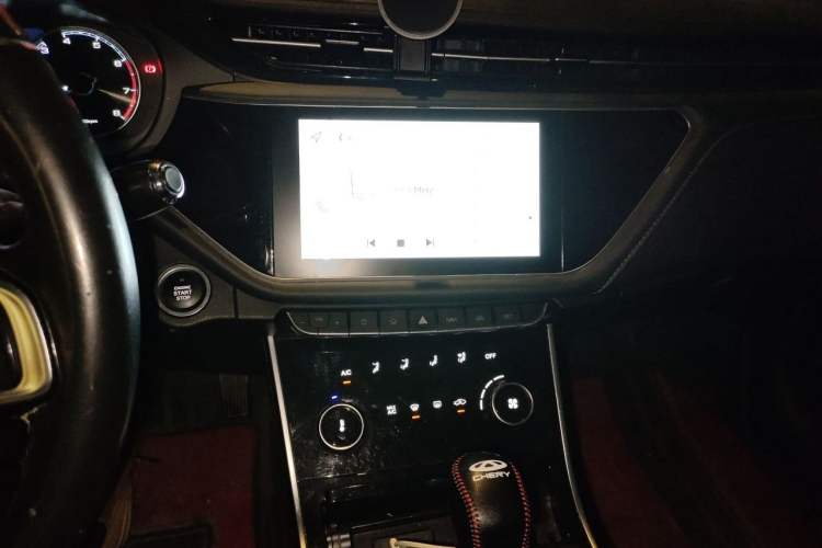 Used Chery Arrizo GX 2018 1.5T CVT Color Version China V Standard Audio And AC Panel