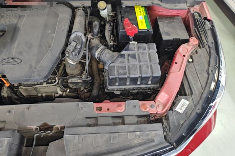 Used Chery Arrizo GX 2018 1.5T CVT Dynamic Color Version China V Standard Engine Bay Left
