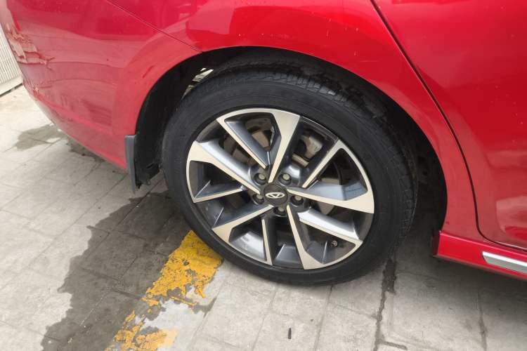 Used Chery Arrizo GX 2018 1.5T Manual Version Emission Standard China V Exterior 5